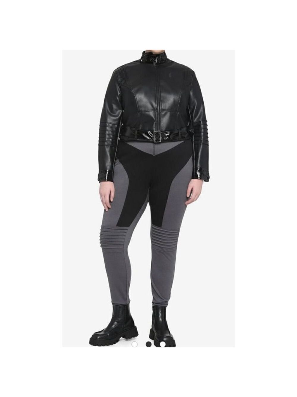 The Batman Catwoman Faux Leather Jacket and Cosplay Leggings Set - Plus Size 1X